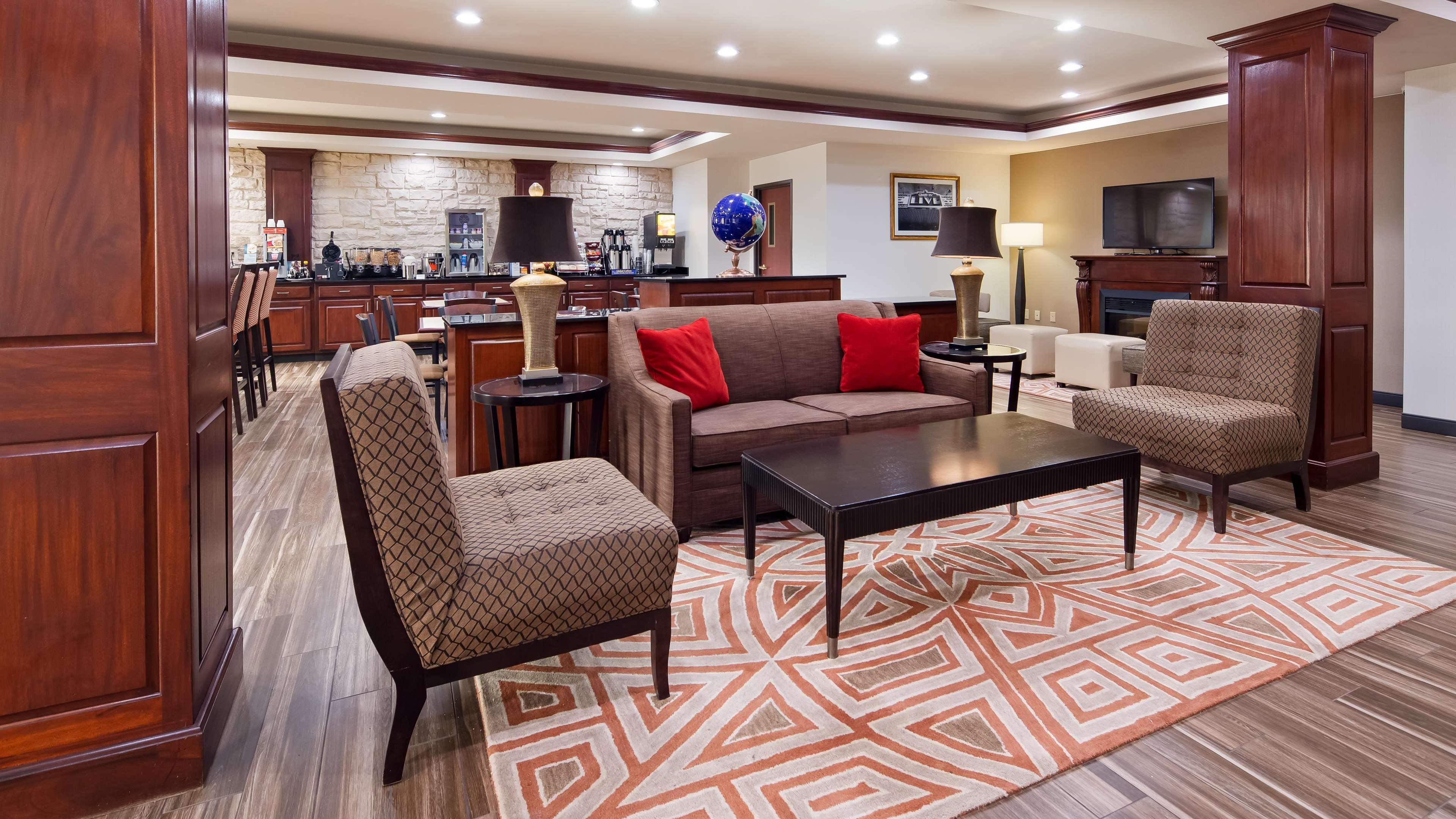 Best Western Granbury Inn And Suites Exterior photo