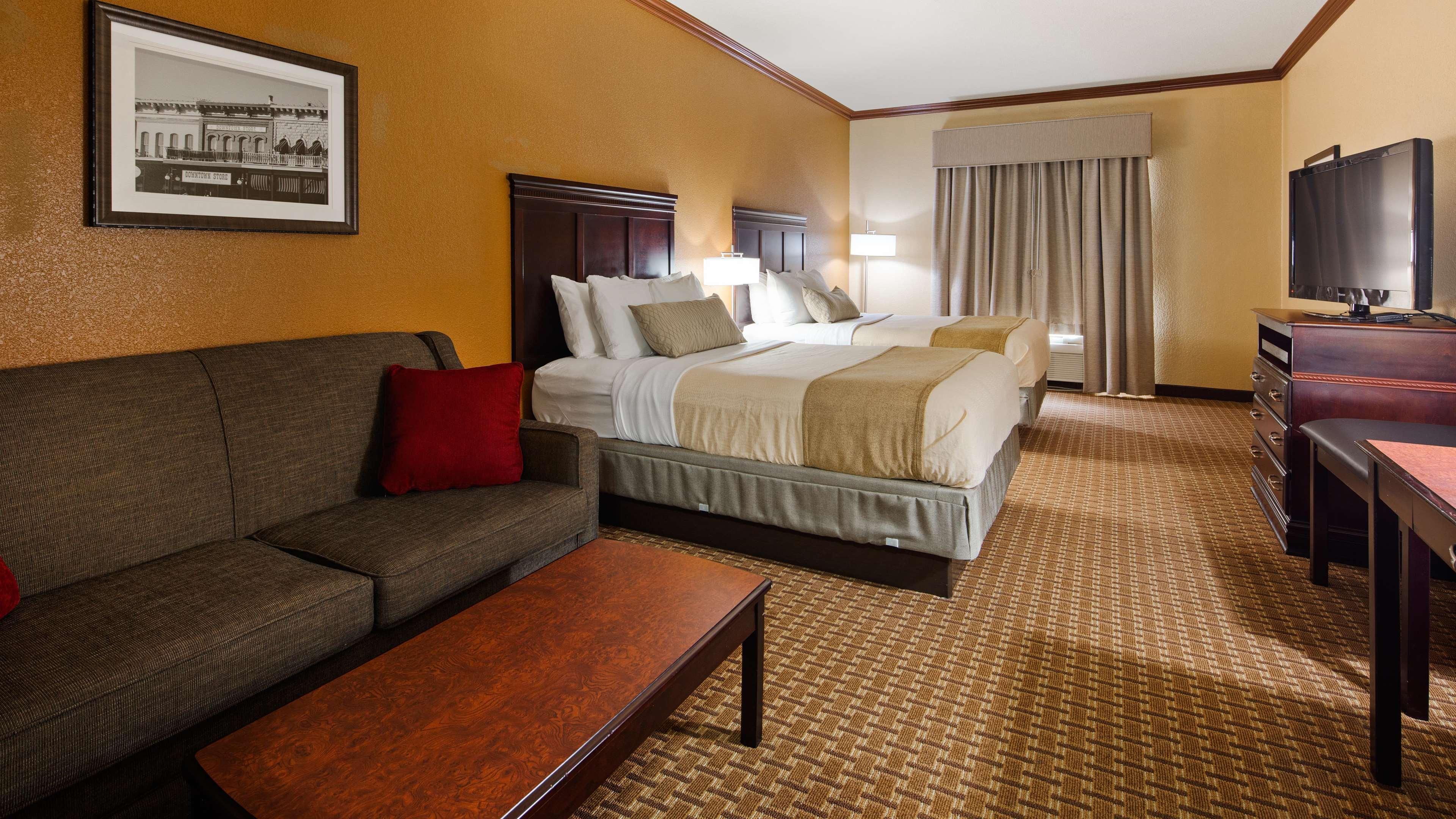 Best Western Granbury Inn And Suites Exterior photo